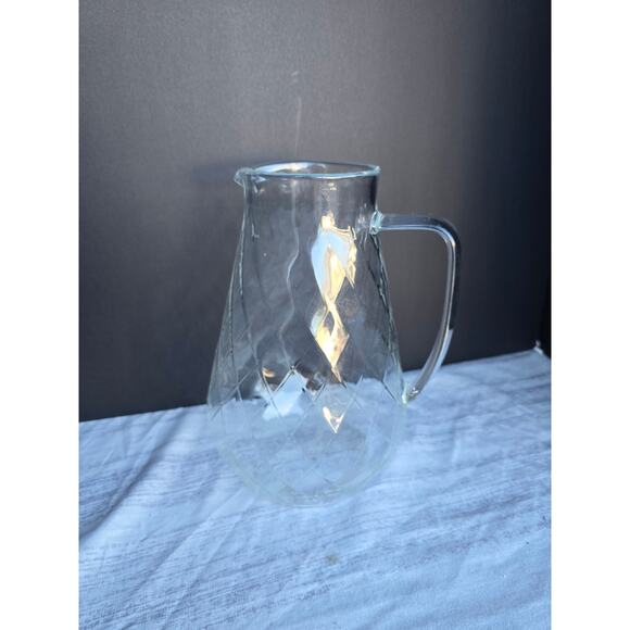 Vintage Clear Pressed Glass Pitcher Diamond Pattern Handle - Picture 1 of 4